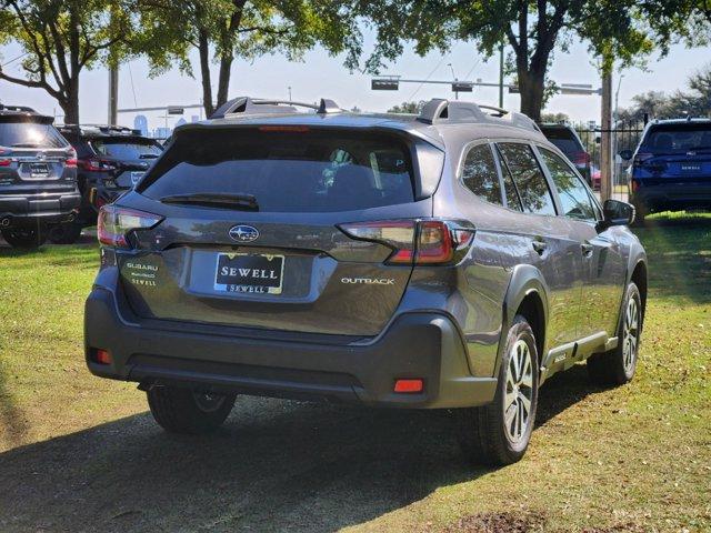 2025 Subaru Outback Vehicle Photo in DALLAS, TX 75209