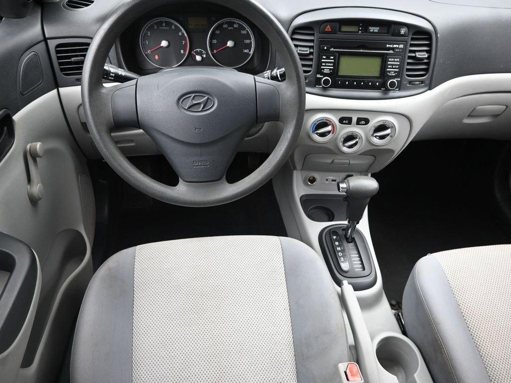 2010 Hyundai ACCENT Vehicle Photo in Marion, IA 52302
