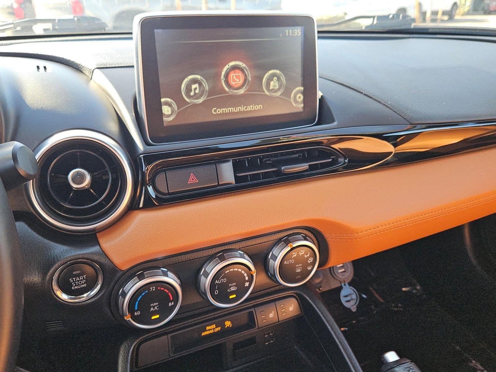 2018 FIAT 124 Spider Vehicle Photo in GILBERT, AZ 85297-0446