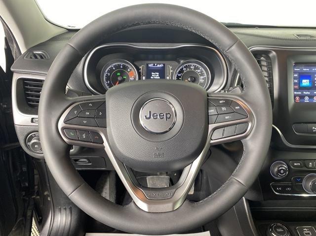 2020 Jeep Cherokee Vehicle Photo in MEDINA, OH 44256-9001