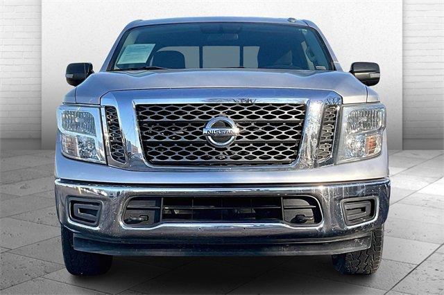 2017 Nissan Titan Vehicle Photo in INDEPENDENCE, MO 64055-1314