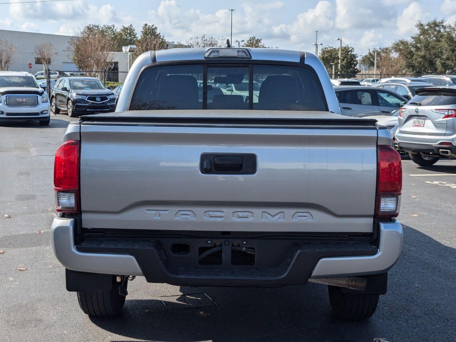 2019 Toyota Tacoma 2WD Vehicle Photo in Sanford, FL 32771