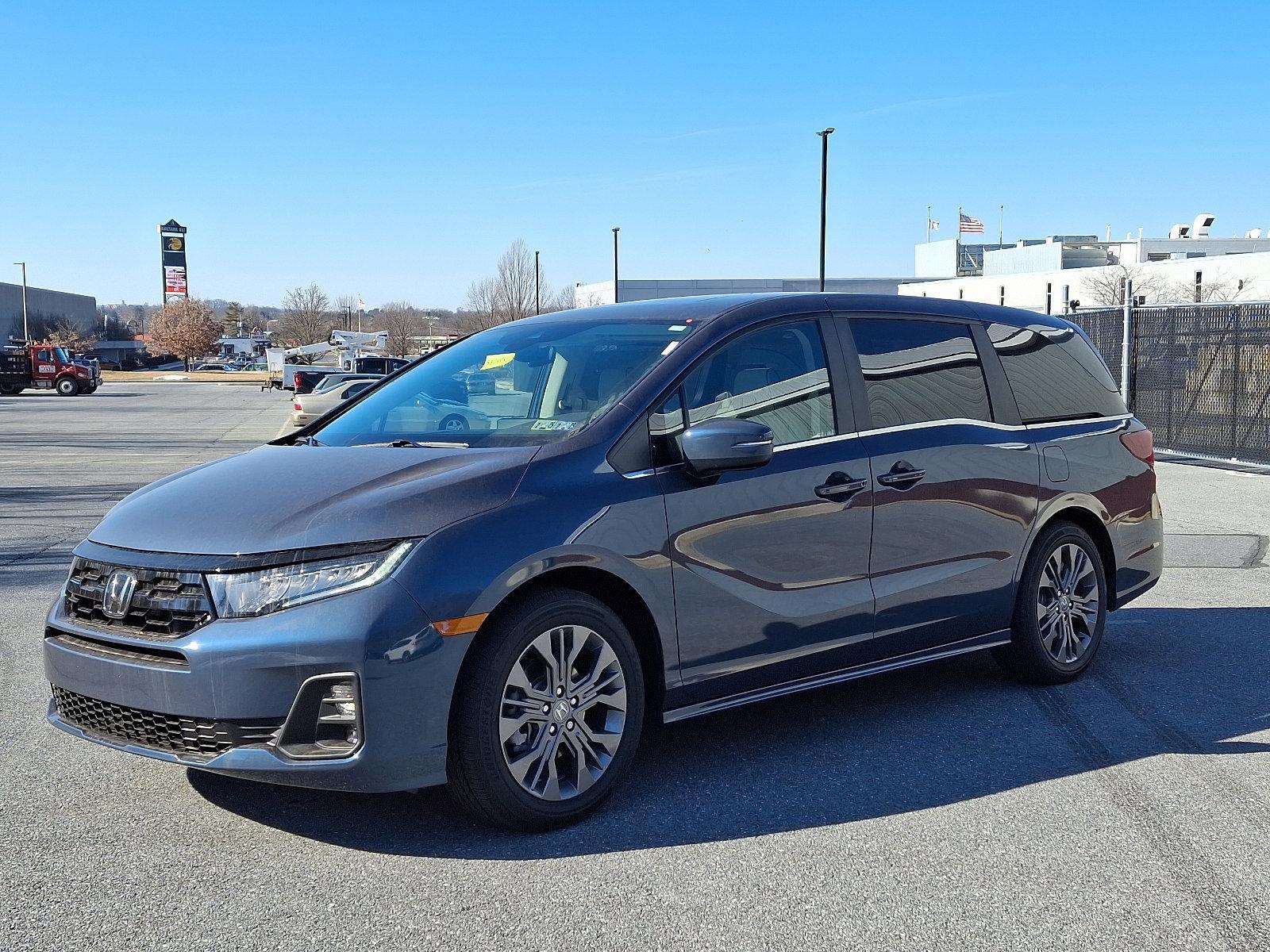 2025 Honda Odyssey Vehicle Photo in Harrisburg, PA 17111