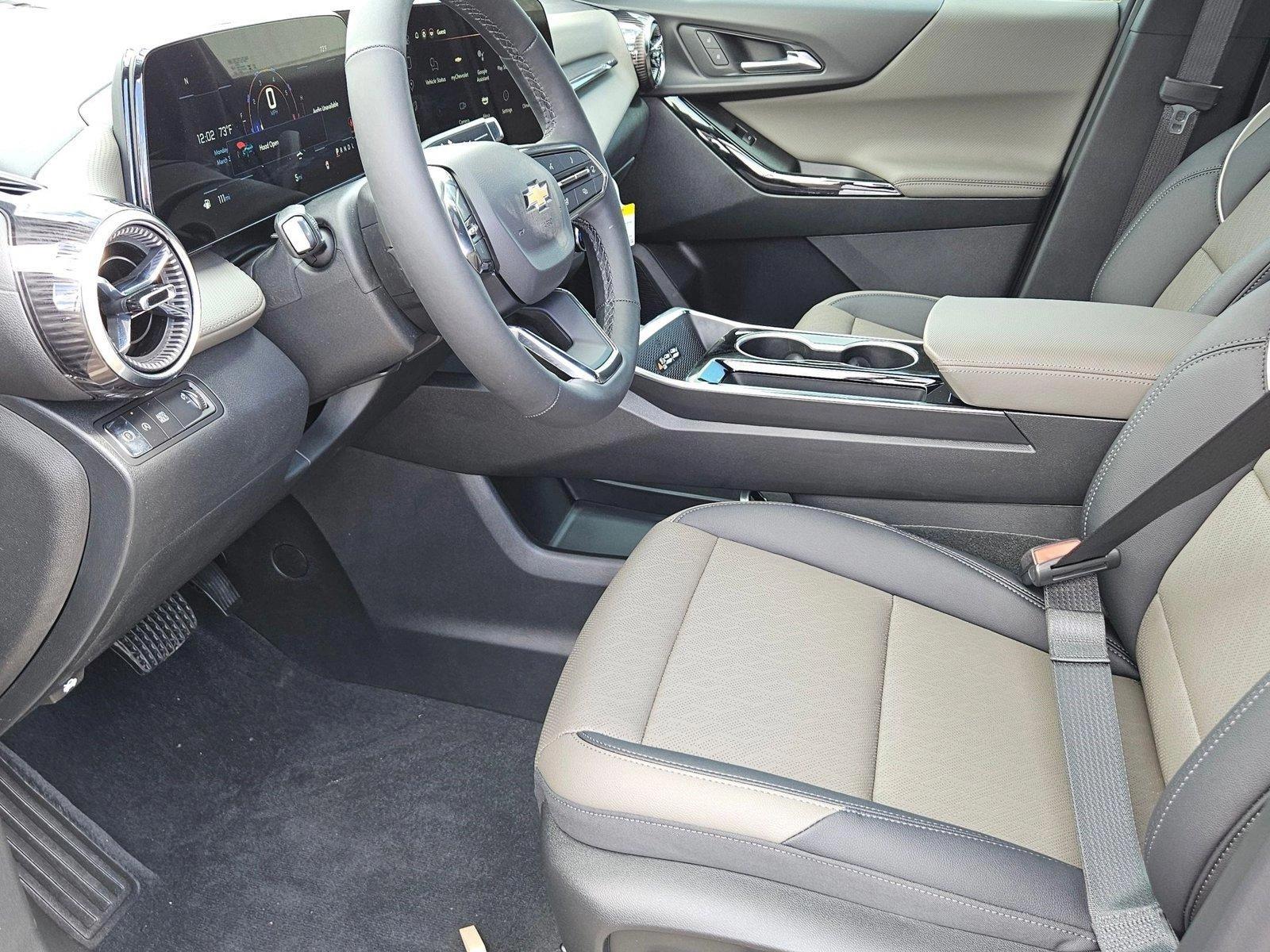 2025 Chevrolet Equinox Vehicle Photo in PEORIA, AZ 85382-3715