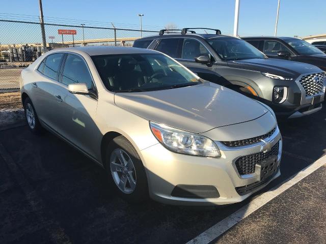 2015 Chevrolet Malibu Vehicle Photo in GREEN BAY, WI 54303-3330