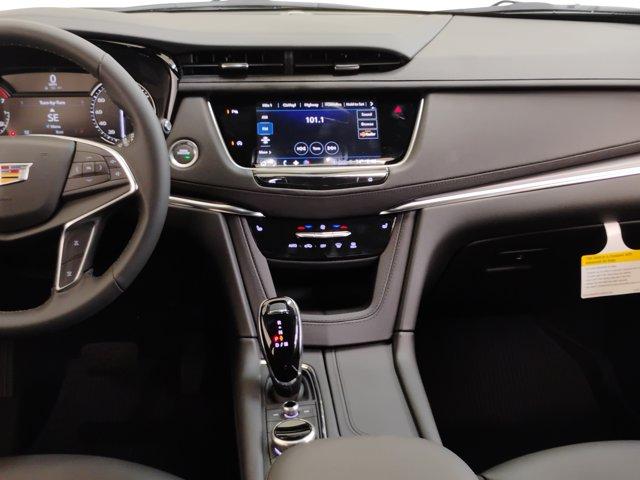 2025 Cadillac XT5 Vehicle Photo in PINEVILLE, NC 28134-8495