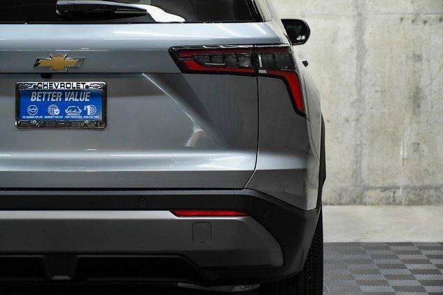 2025 Chevrolet Equinox Vehicle Photo in EVERETT, WA 98203-5662