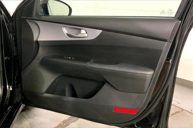 2023 Kia Forte Vehicle Photo in KANSAS CITY, MO 64114-4502