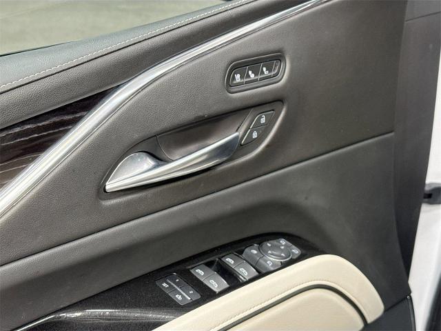 2021 Cadillac Escalade Vehicle Photo in EVERETT, WA 98203-5662