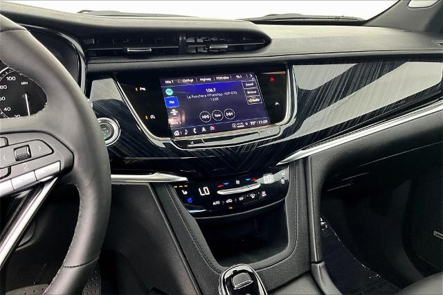 2025 Cadillac XT6 Vehicle Photo in Grapevine, TX 76051