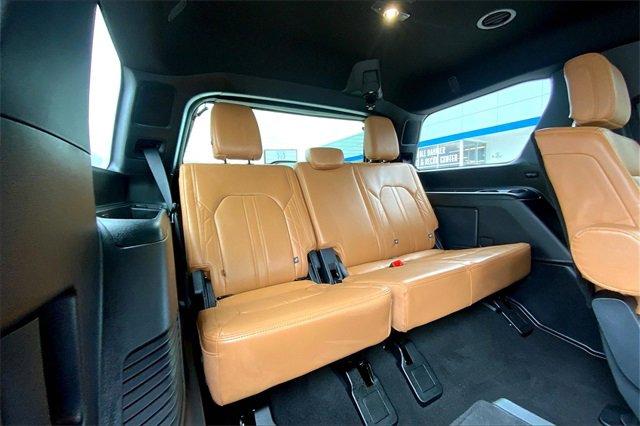 2024 Ford Expedition Vehicle Photo in TOPEKA, KS 66609-0000