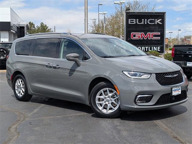 2021 Chrysler Pacifica Vehicle Photo in AURORA, CO 80012-4011