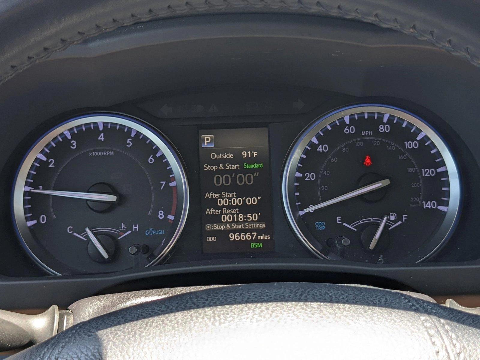2019 Toyota Highlander Vehicle Photo in Davie, FL 33331