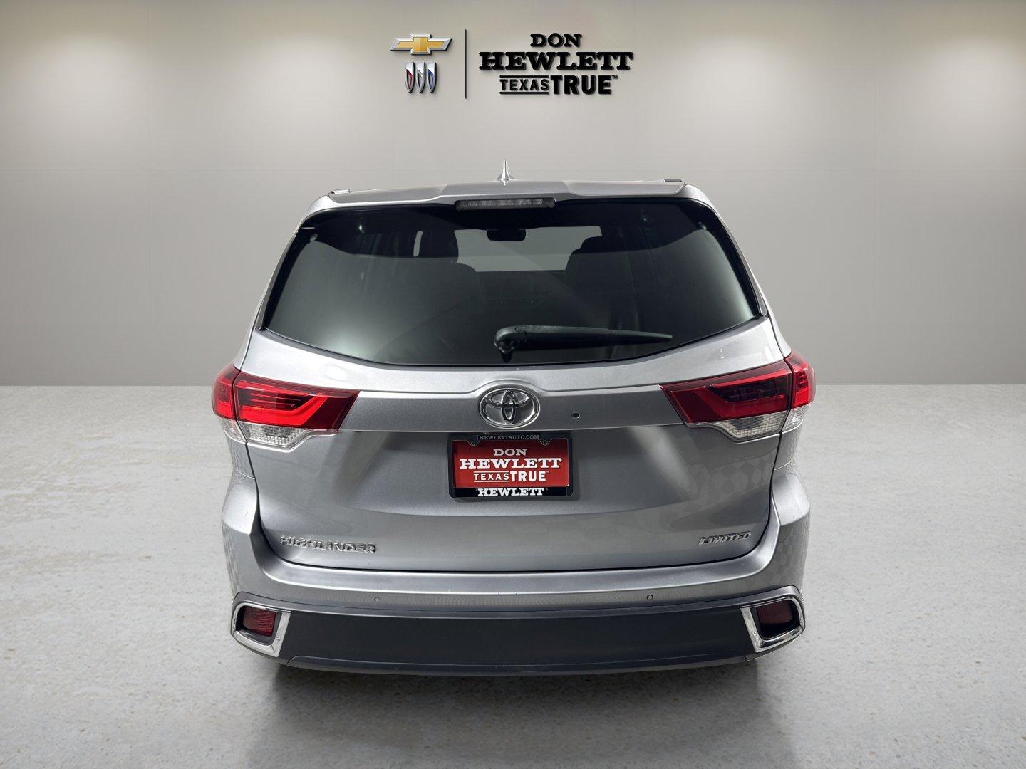 2019 Toyota Highlander Vehicle Photo in GEORGETOWN, TX 78626-7508