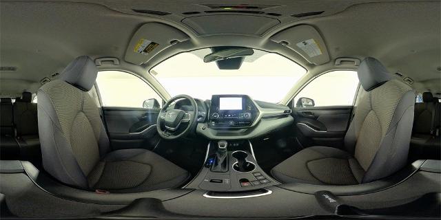 2024 Toyota Highlander Vehicle Photo in Tulsa, OK 74129
