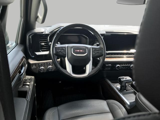 2024 GMC Sierra 1500 Vehicle Photo in GREEN BAY, WI 54303-3330