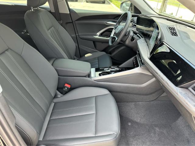 2025 Audi Q5 Vehicle Photo in HOUSTON, TX 77090