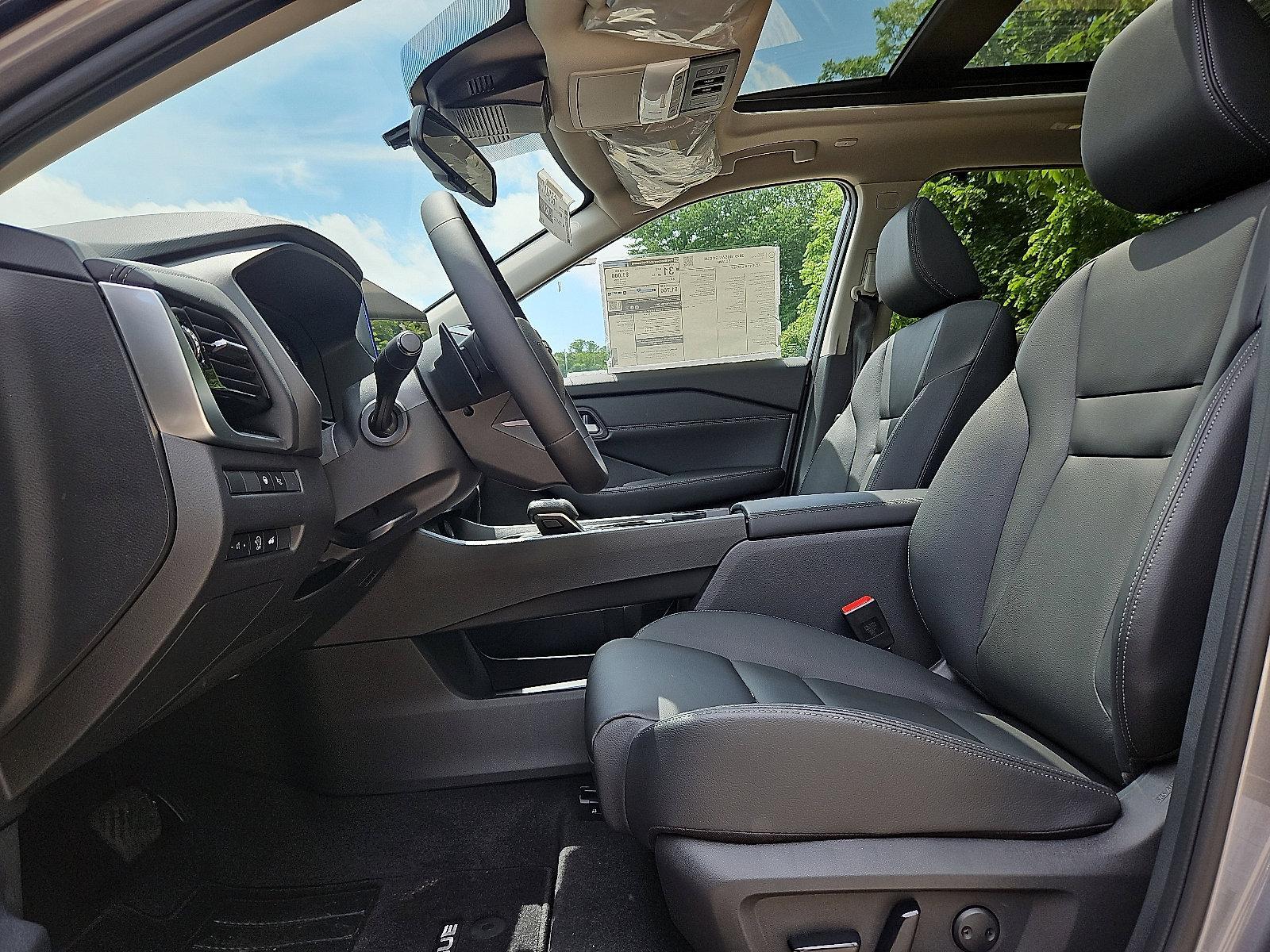 2025 Nissan Rogue Vehicle Photo in Jenkintown, PA 19046