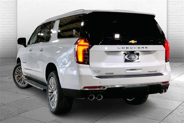 2025 Chevrolet Suburban Vehicle Photo in KANSAS CITY, MO 64114-4502