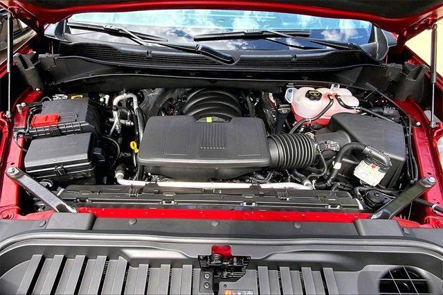 2025 Chevrolet Silverado 1500 Vehicle Photo in KANSAS CITY, MO 64114-4502