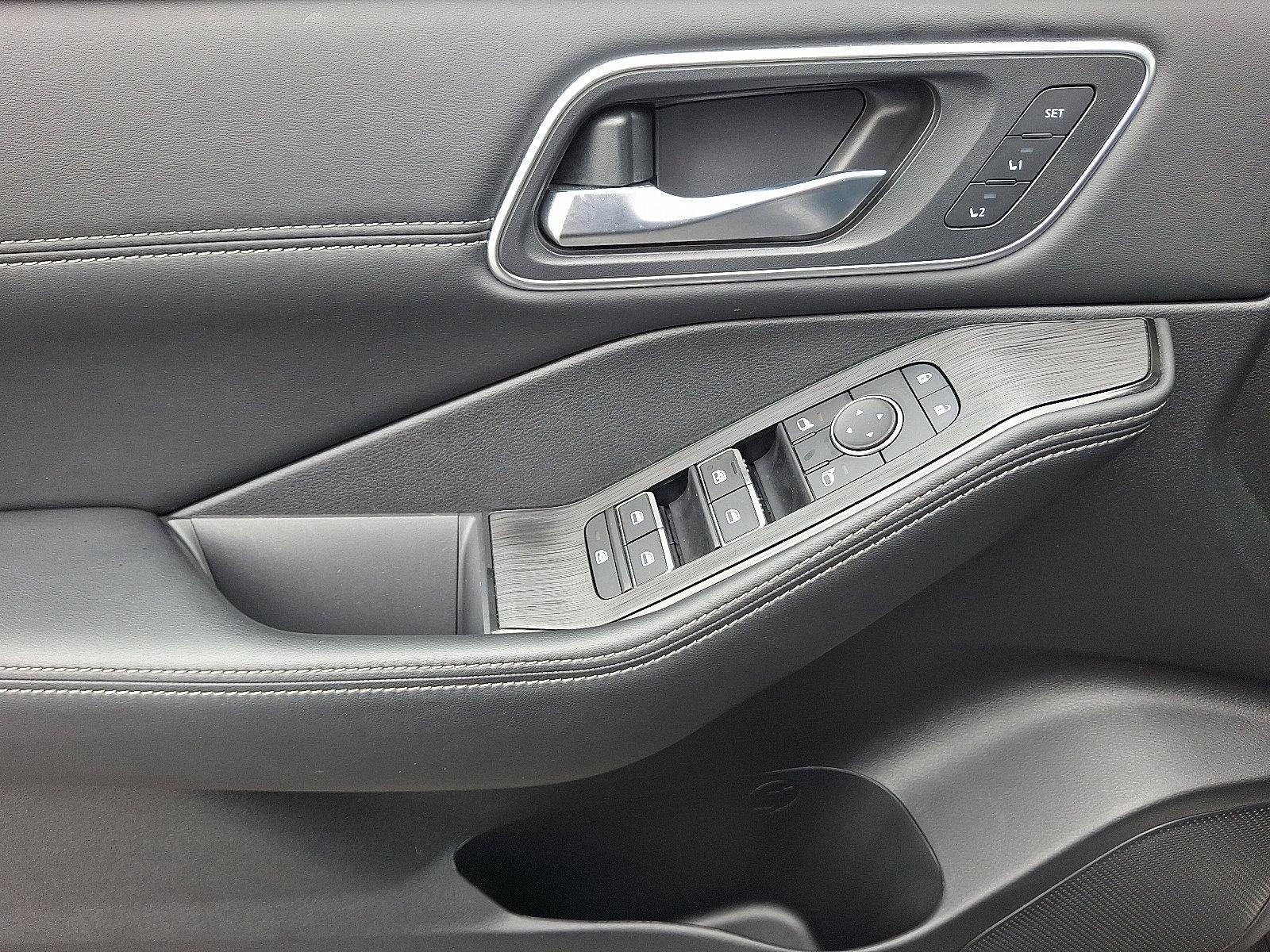 2023 Nissan Rogue Vehicle Photo in Harrisburg, PA 17111-1033