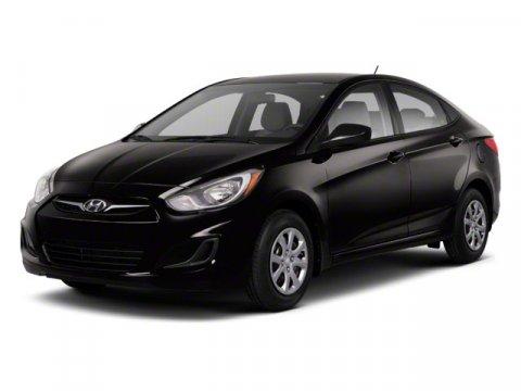 2013 Hyundai ACCENT Vehicle Photo in BRUNSWICK, GA 31525-1881