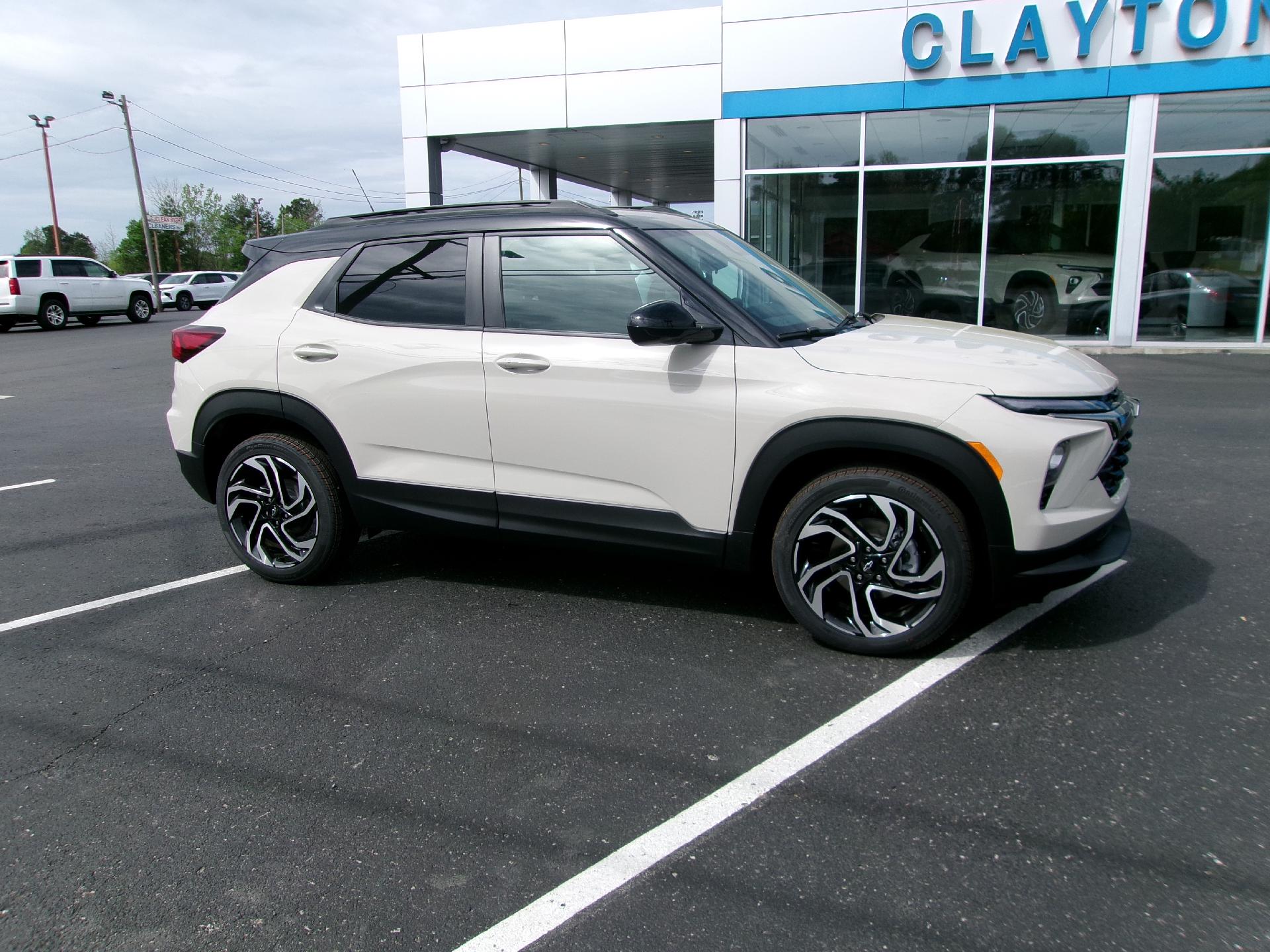 White Sands 2026 Chevrolet Trailblazer RS FWD SUV / Crossover Front-Wheel Drive