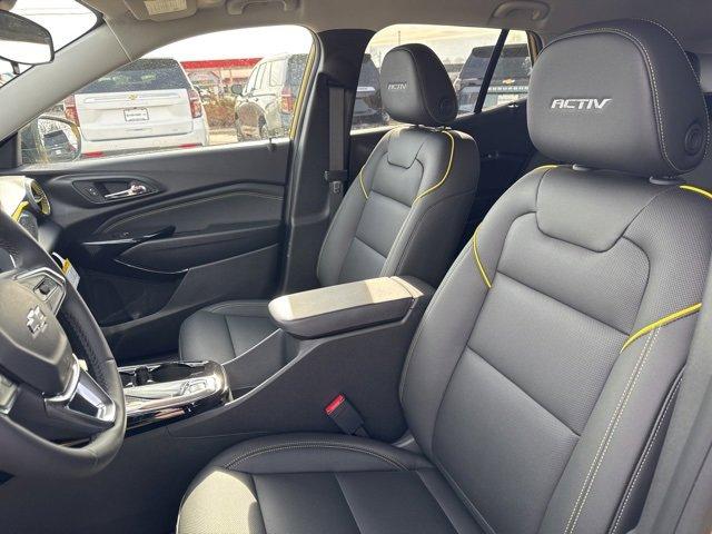 2025 Chevrolet Trax Vehicle Photo in SAUK CITY, WI 53583-1301