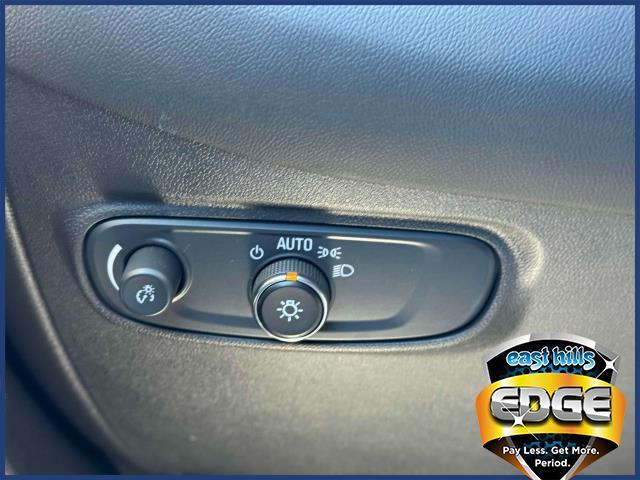 2022 Chevrolet Equinox Vehicle Photo in Roslyn, NY 11576