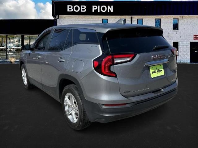 2024 GMC Terrain Vehicle Photo in CHICOPEE, MA 01020-5001