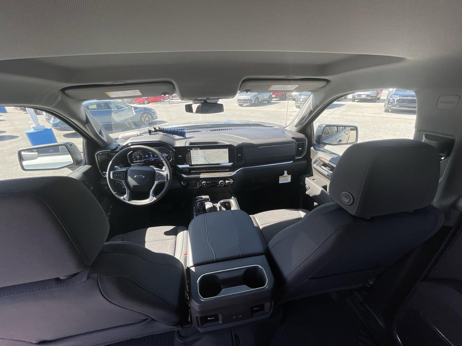 2025 Chevrolet Silverado 1500 Vehicle Photo in BENTONVILLE, AR 72712-4322
