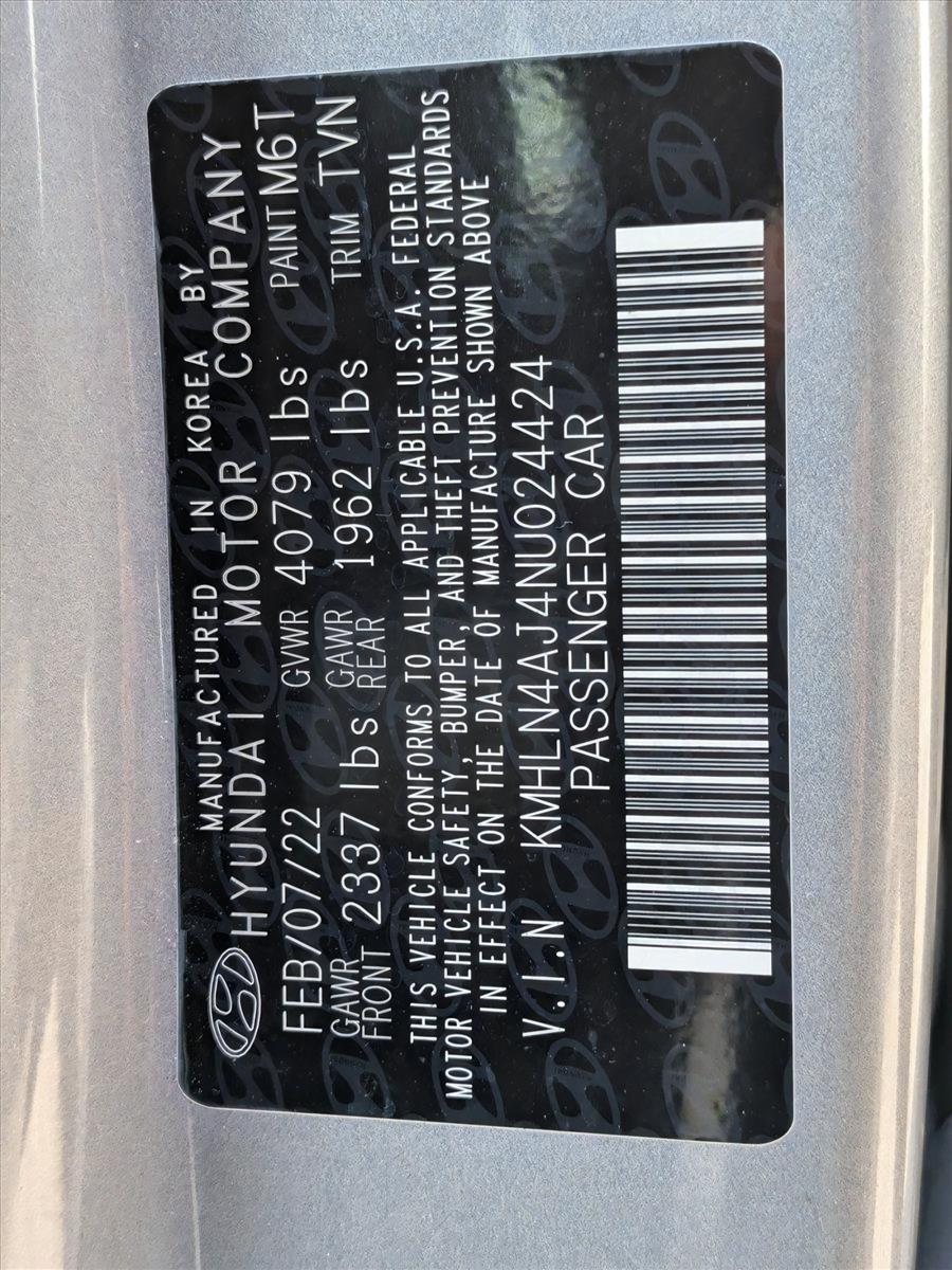 2022 Hyundai ELANTRA Hybrid Vehicle Photo in Miami, FL 33015