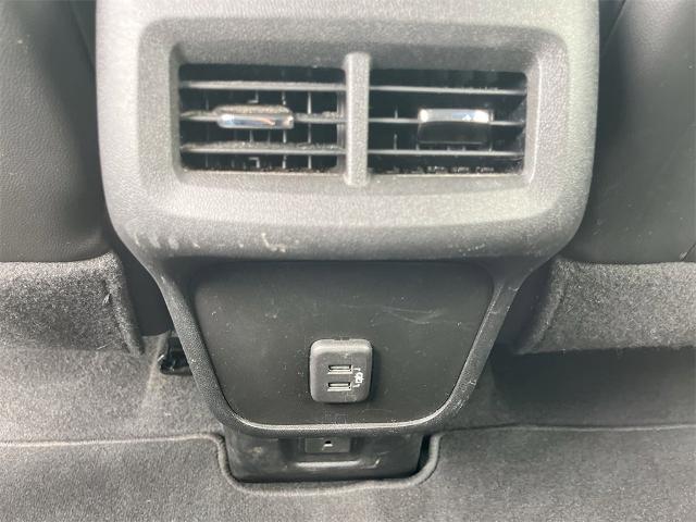 2020 Chevrolet Equinox Vehicle Photo in TULLY, NY 13159-3159