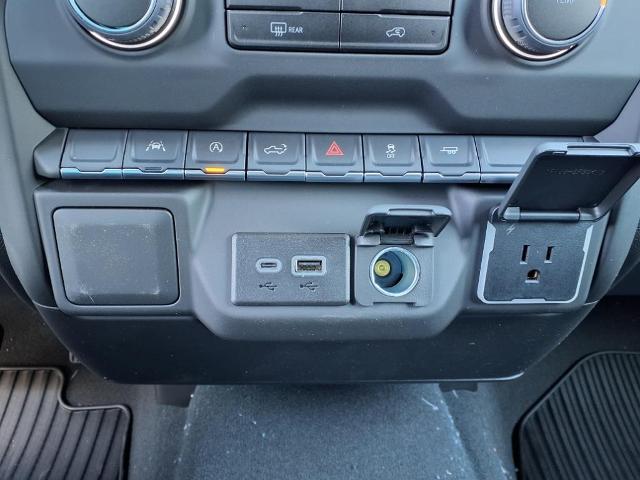 2025 Chevrolet Silverado 1500 Vehicle Photo in Denton, TX 76205