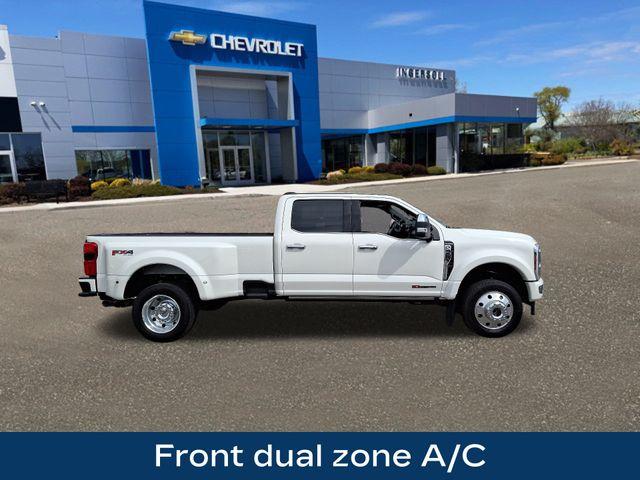 2024 Ford F-450 Vehicle Photo in DANBURY, CT 06810-5034