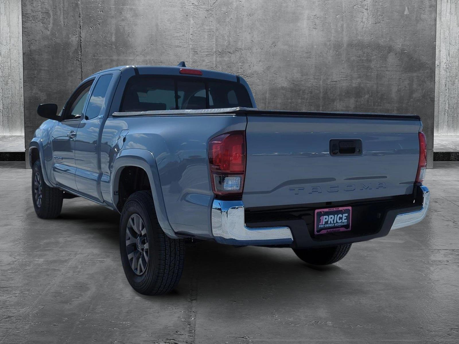 2021 Toyota Tacoma 2WD Vehicle Photo in Ft. Myers, FL 33907