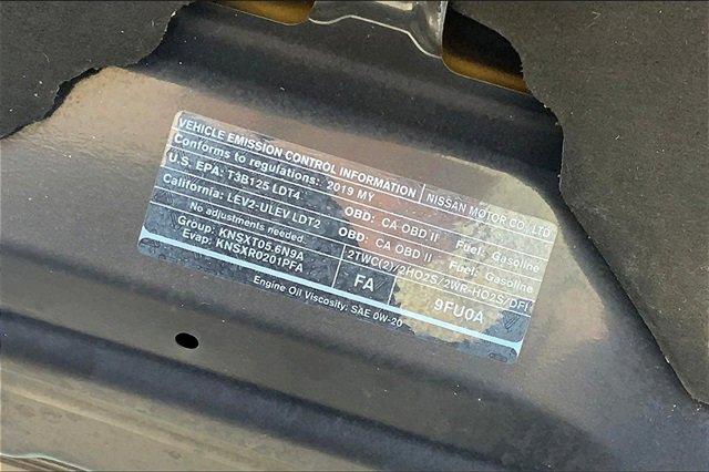 2019 Nissan Titan Vehicle Photo in TOPEKA, KS 66609-0000