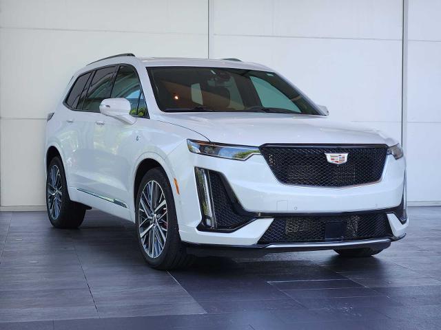 2024 Cadillac XT6 Vehicle Photo in HOUSTON, TX 77079