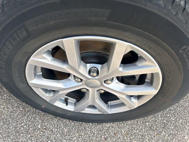 2021 Jeep Grand Cherokee L Vehicle Photo in MEDINA, OH 44256-9631
