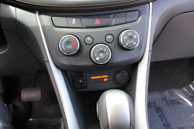 2017 Chevrolet Trax Vehicle Photo in Green Bay, WI 54304