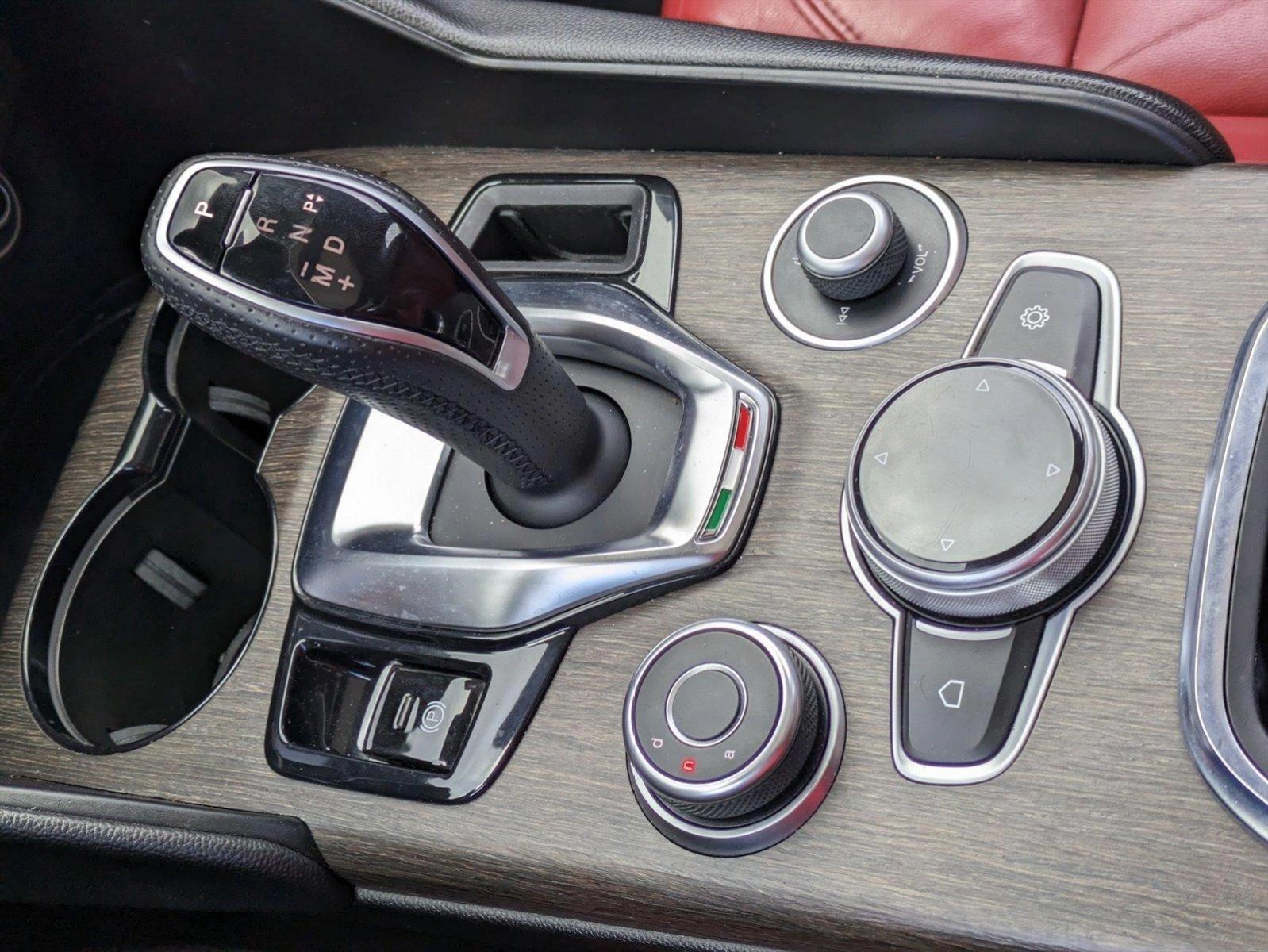 2020 Alfa Romeo Giulia Vehicle Photo in GREENACRES, FL 33463-3207