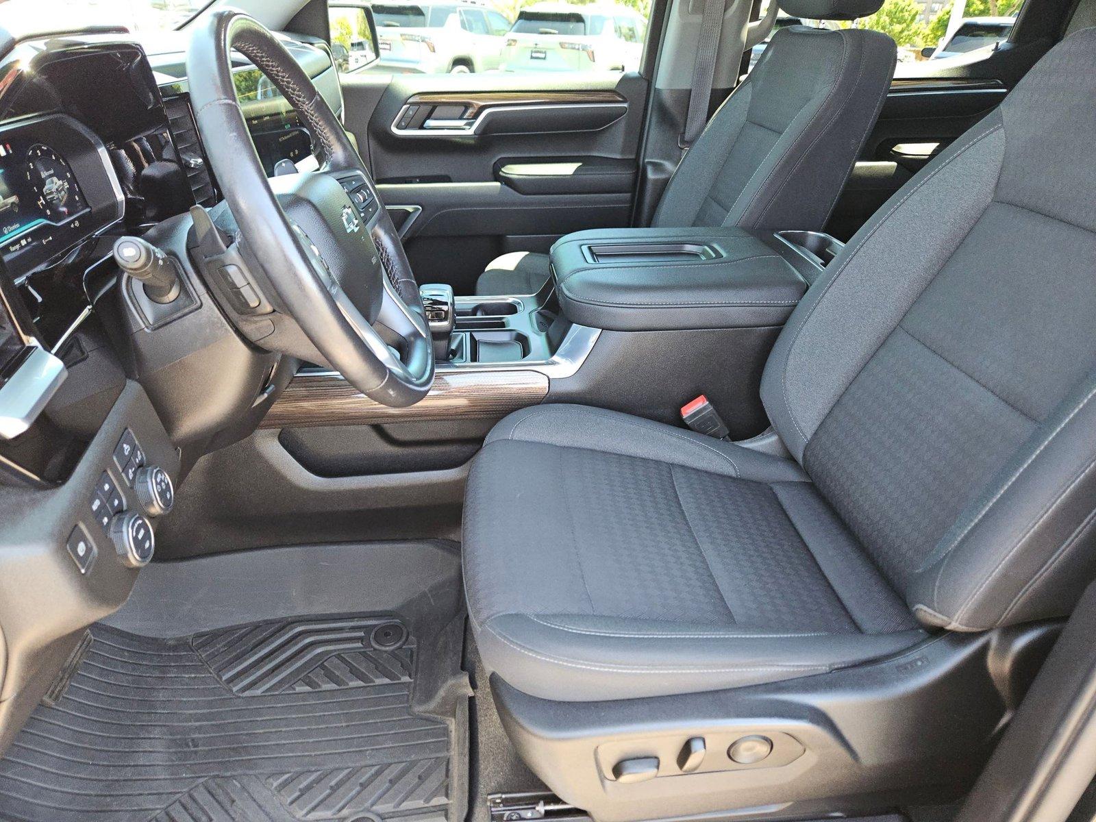 2022 Chevrolet Silverado 1500 Vehicle Photo in GILBERT, AZ 85297-0446
