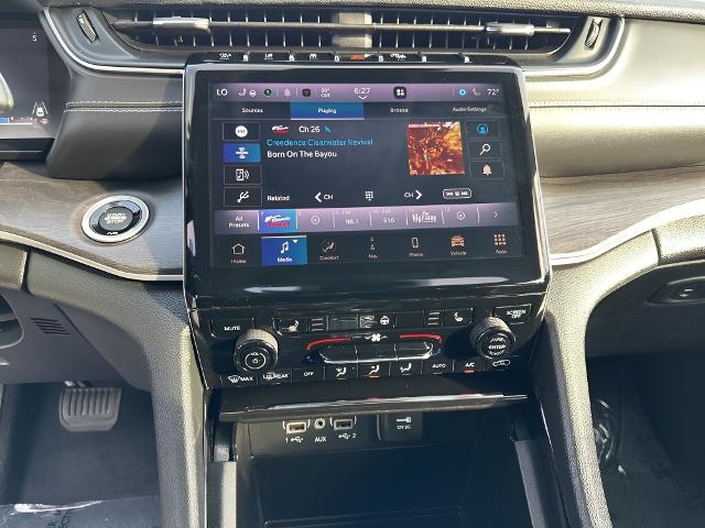 2023 Jeep Grand Cherokee L Vehicle Photo in MANITOWOC, WI 54220-5838