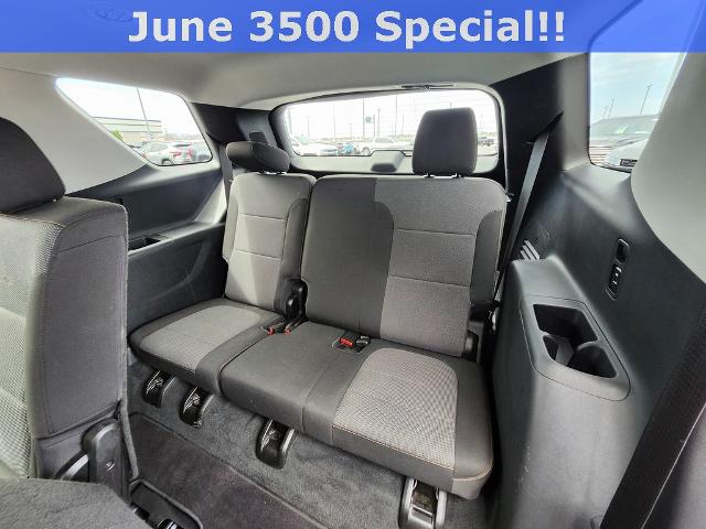 2021 Chevrolet Traverse Vehicle Photo in GREEN BAY, WI 54304-5303