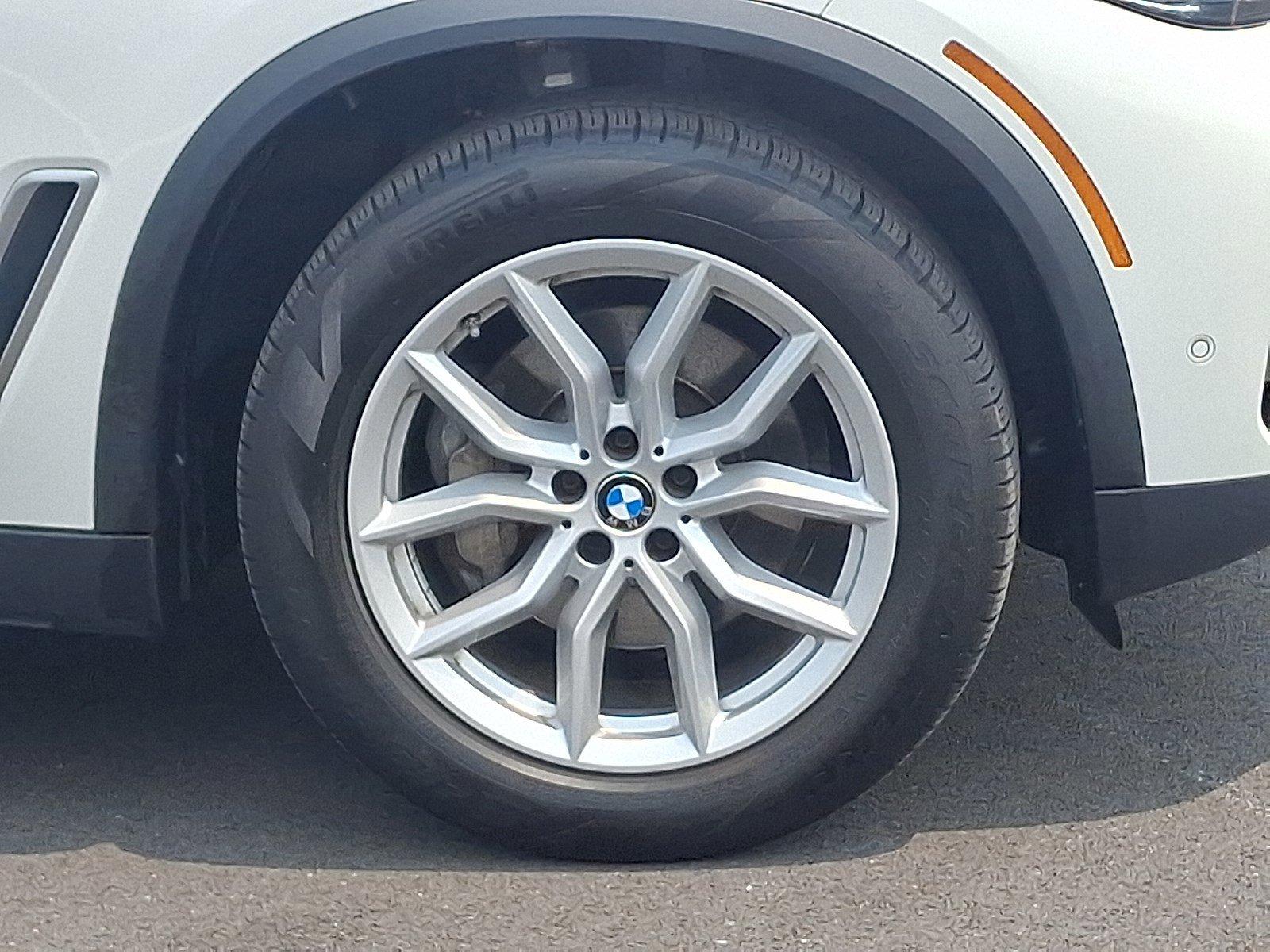 2021 BMW X5 xDrive40i Vehicle Photo in Harrisburg, PA 17111