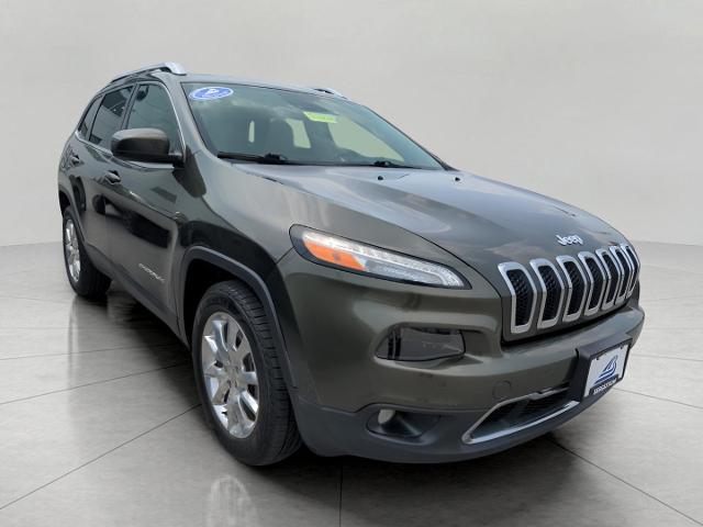 2015 Jeep Cherokee Vehicle Photo in Green Bay, WI 54304
