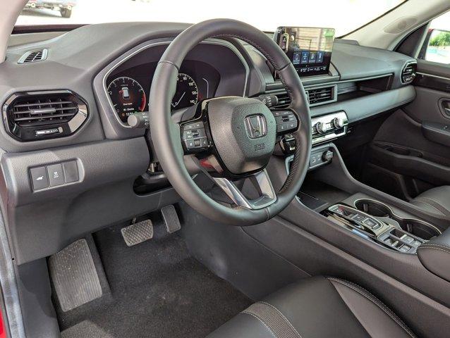 2025 Honda Pilot Vehicle Photo in San Antonio, TX 78230