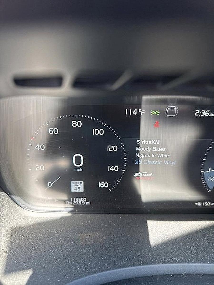 2019 Volvo XC90 Vehicle Photo in Trevose, PA 19053