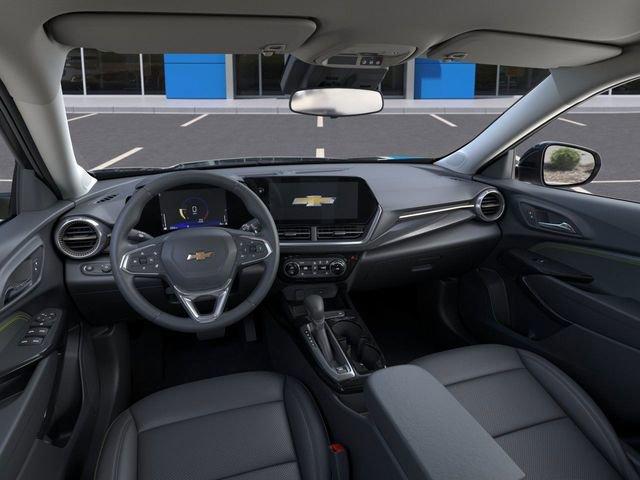 2025 Chevrolet Trax Vehicle Photo in BROCKTON, MA 02301-7113