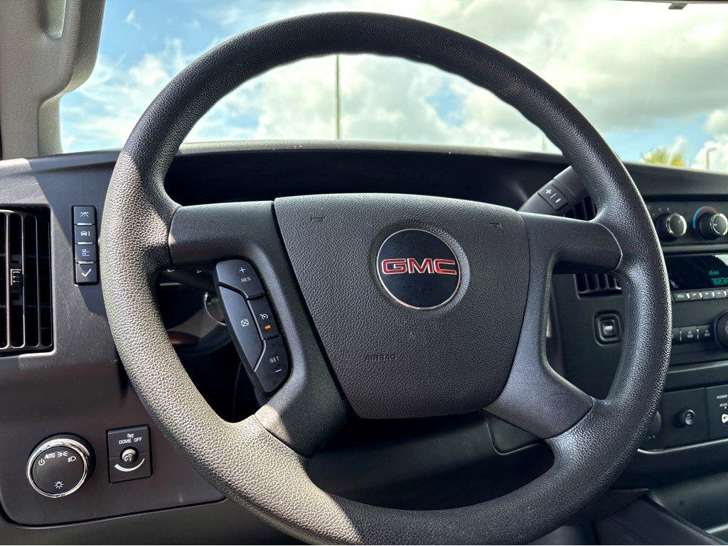 2023 GMC Savana Cargo Van Vehicle Photo in SAVANNAH, GA 31406-4513